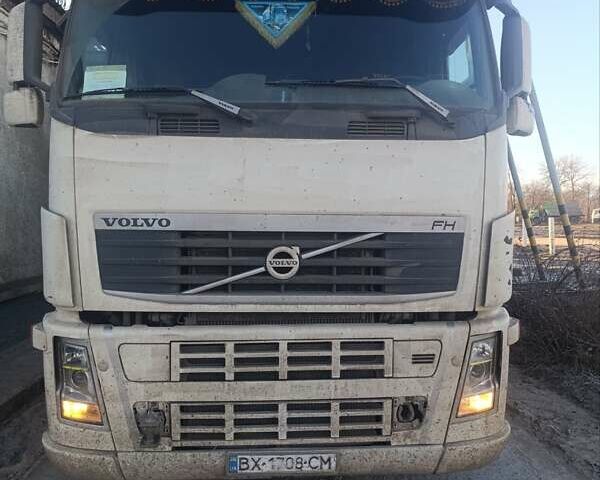 Білий Вольво FH 13, об'ємом двигуна 12.78 л та пробігом 2 тис. км за 8500 $, фото 1 на Automoto.ua