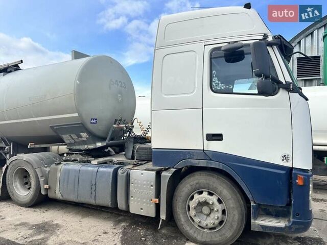 Білий Вольво FH 13, об'ємом двигуна 12.78 л та пробігом 189 тис. км за 8500 $, фото 1 на Automoto.ua
