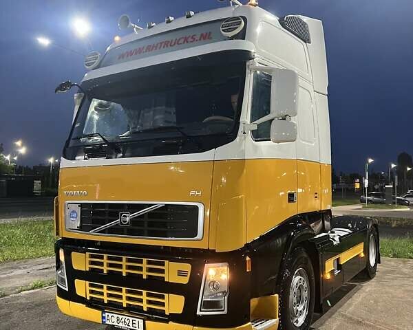 Белый Вольво FH 13, объемом двигателя 12.78 л и пробегом 1 тыс. км за 13900 $, фото 1 на Automoto.ua