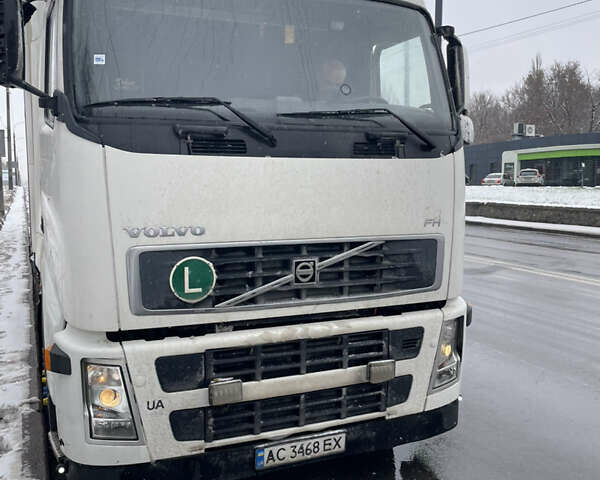 Білий Вольво FH 13, об'ємом двигуна 12.7 л та пробігом 1 тис. км за 12500 $, фото 1 на Automoto.ua