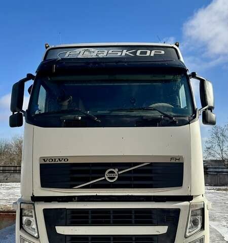 Білий Вольво FH 13, об'ємом двигуна 0 л та пробігом 1 тис. км за 14500 $, фото 1 на Automoto.ua