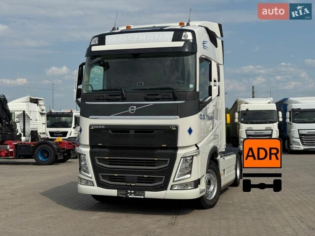 Белый Вольво FH 13, объемом двигателя 12.9 л и пробегом 750 тыс. км за 46900 $, фото 1 на Automoto.ua