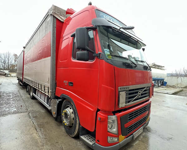 Червоний Вольво FH 13, об'ємом двигуна 0 л та пробігом 950 тис. км за 43000 $, фото 1 на Automoto.ua