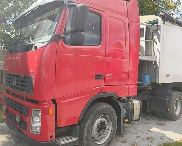 Красный Вольво FH 13, объемом двигателя 0 л и пробегом 2 тыс. км за 21500 $, фото 1 на Automoto.ua