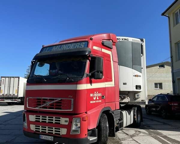 Красный Вольво FH 13, объемом двигателя 12.78 л и пробегом 1 тыс. км за 15500 $, фото 1 на Automoto.ua