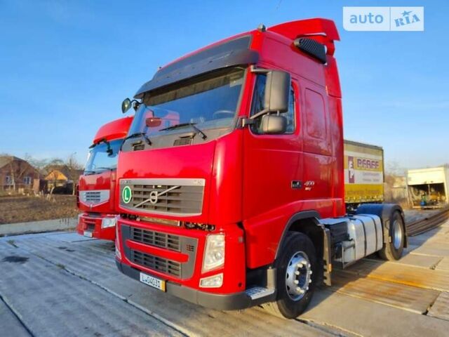 Красный Вольво FH 13, объемом двигателя 12.78 л и пробегом 80 тыс. км за 27000 $, фото 1 на Automoto.ua