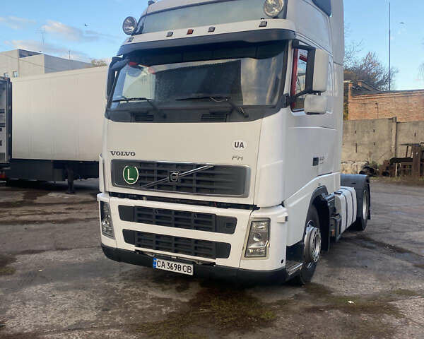 Вольво FH 13, об'ємом двигуна 12.8 л та пробігом 1000 тис. км за 13500 $, фото 1 на Automoto.ua