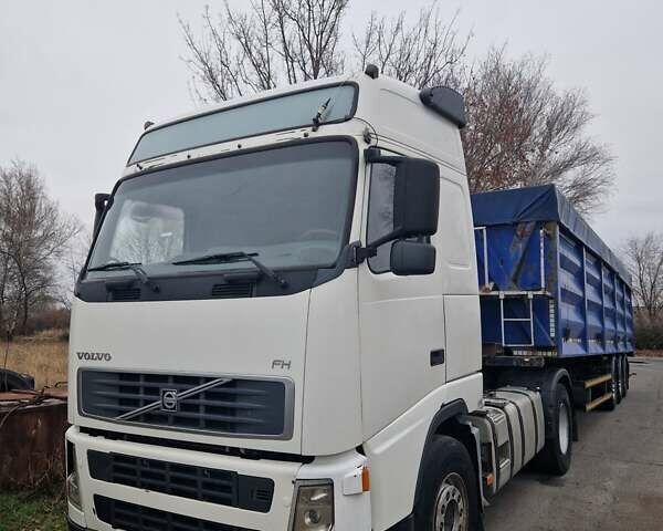 Вольво FH 13, объемом двигателя 0 л и пробегом 1 тыс. км за 8500 $, фото 1 на Automoto.ua