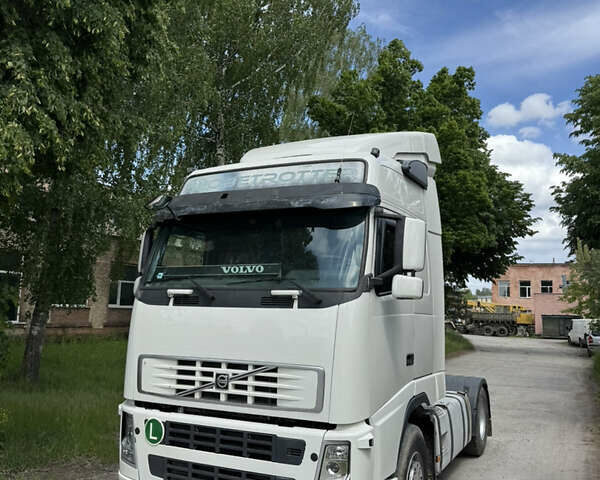 Вольво FH 13, объемом двигателя 12.8 л и пробегом 1000 тыс. км за 11900 $, фото 1 на Automoto.ua