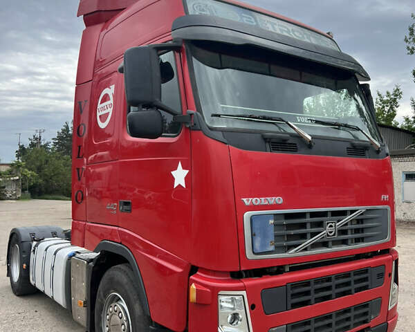 Вольво FH 13, объемом двигателя 0 л и пробегом 1 тыс. км за 13500 $, фото 1 на Automoto.ua