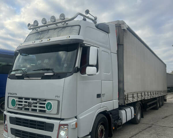 Вольво FH 13, объемом двигателя 0 л и пробегом 900 тыс. км за 15000 $, фото 1 на Automoto.ua