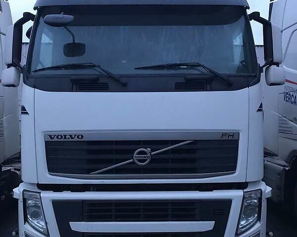 Вольво FH 13, объемом двигателя 0 л и пробегом 566 тыс. км за 32000 $, фото 1 на Automoto.ua