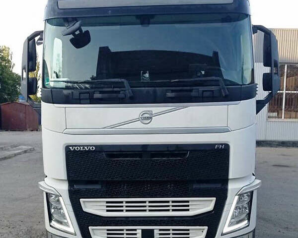 Вольво FH 13, объемом двигателя 0 л и пробегом 764 тыс. км за 70000 $, фото 1 на Automoto.ua