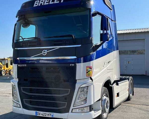 Вольво FH 13, об'ємом двигуна 0 л та пробігом 890 тис. км за 33000 $, фото 1 на Automoto.ua