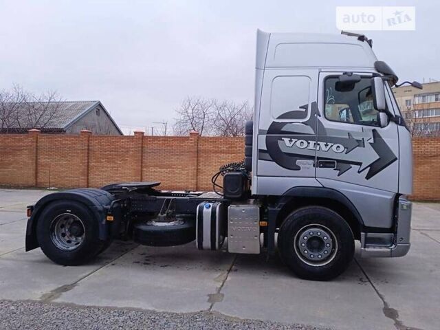 Серый Вольво FH 13, объемом двигателя 12.9 л и пробегом 883 тыс. км за 25500 $, фото 1 на Automoto.ua