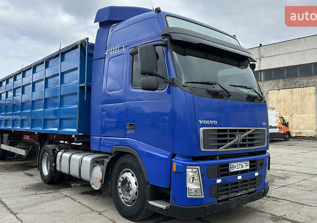 Синій Вольво FH 13, об'ємом двигуна 12.78 л та пробігом 160 тис. км за 11700 $, фото 1 на Automoto.ua