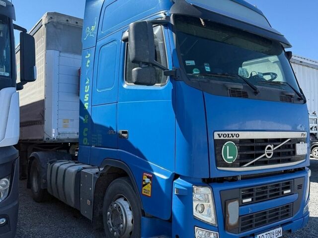 Синій Вольво FH 13, об'ємом двигуна 12.9 л та пробігом 1 тис. км за 12000 $, фото 1 на Automoto.ua