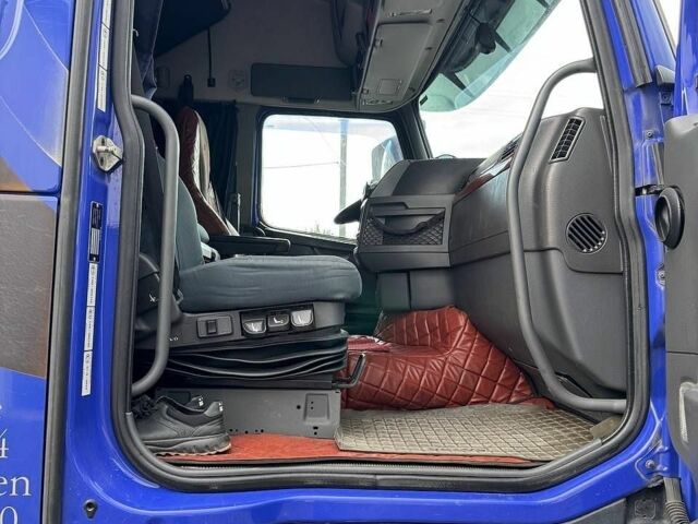 Синій Вольво FH 13, об'ємом двигуна 12.9 л та пробігом 1 тис. км за 20000 $, фото 1 на Automoto.ua