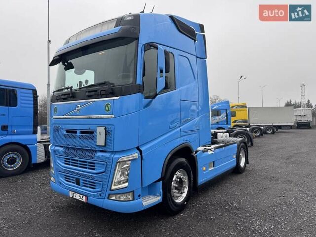 Синій Вольво FH 13, об'ємом двигуна 12.7 л та пробігом 918 тис. км за 43500 $, фото 1 на Automoto.ua