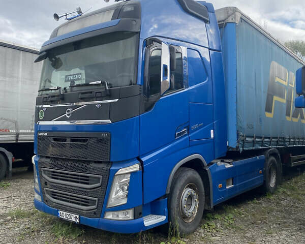Синий Вольво FH 16, объемом двигателя 12.8 л и пробегом 200 тыс. км за 31000 $, фото 1 на Automoto.ua