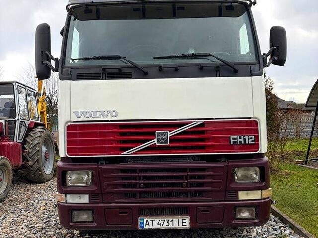 Белый Вольво ФХ, объемом двигателя 12 л и пробегом 545 тыс. км за 16300 $, фото 1 на Automoto.ua