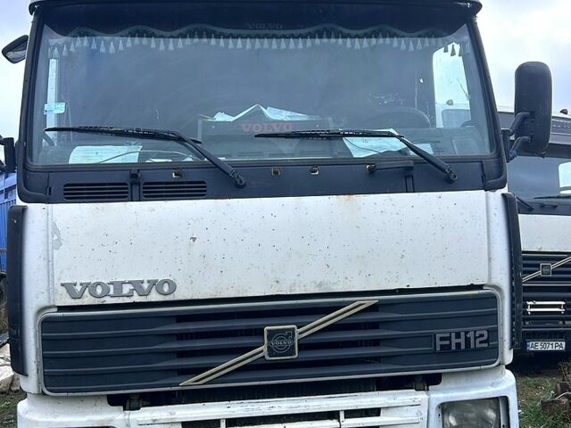 Білий Вольво FH, об'ємом двигуна 12 л та пробігом 0 тис. км за 7000 $, фото 1 на Automoto.ua