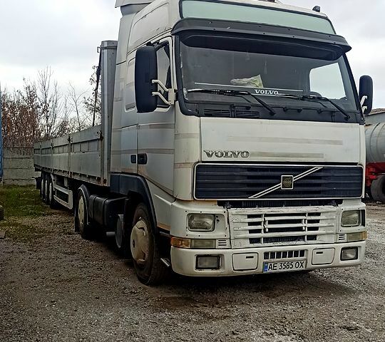 Белый Вольво ФХ, объемом двигателя 12 л и пробегом 0 тыс. км за 8500 $, фото 1 на Automoto.ua