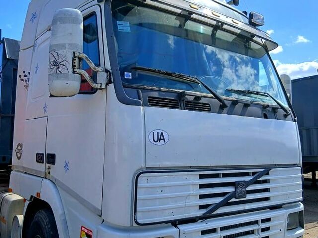 Белый Вольво ФХ, объемом двигателя 12 л и пробегом 0 тыс. км за 7500 $, фото 1 на Automoto.ua