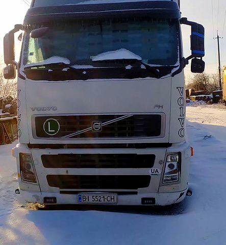 Белый Вольво ФХ, объемом двигателя 12.8 л и пробегом 0 тыс. км за 13000 $, фото 1 на Automoto.ua