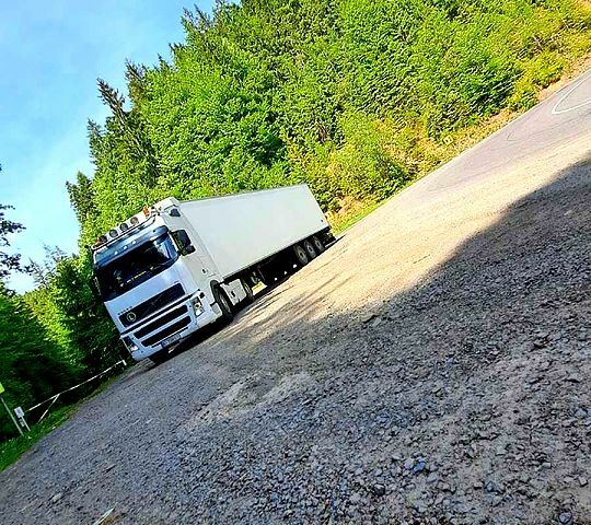Вольво FH 2008 у Кобеляках на Automoto.ua Білий Вольво FH, об'ємом двигуна 12.5 л та пробігом 360 тис. км за 21000 $, фото 1 на Automoto.ua