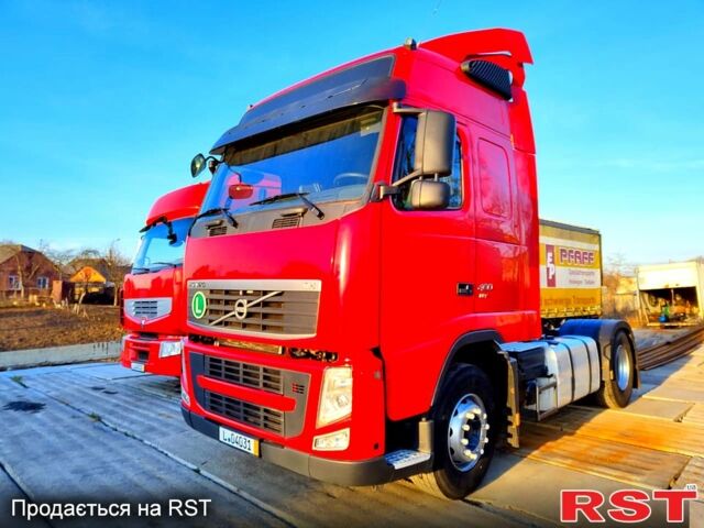Красный Вольво ФХ, объемом двигателя 14.6 л и пробегом 80 тыс. км за 25000 $, фото 1 на Automoto.ua