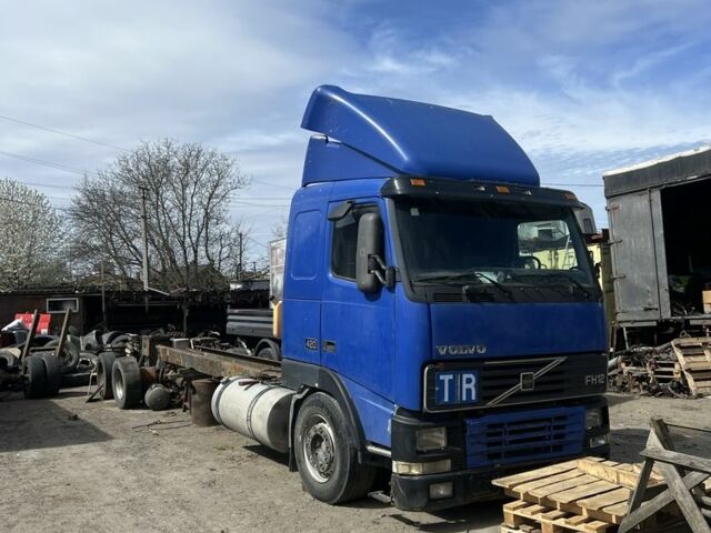 Вольво ФХ, объемом двигателя 0 л и пробегом 0 тыс. км за 4000 $, фото 1 на Automoto.ua