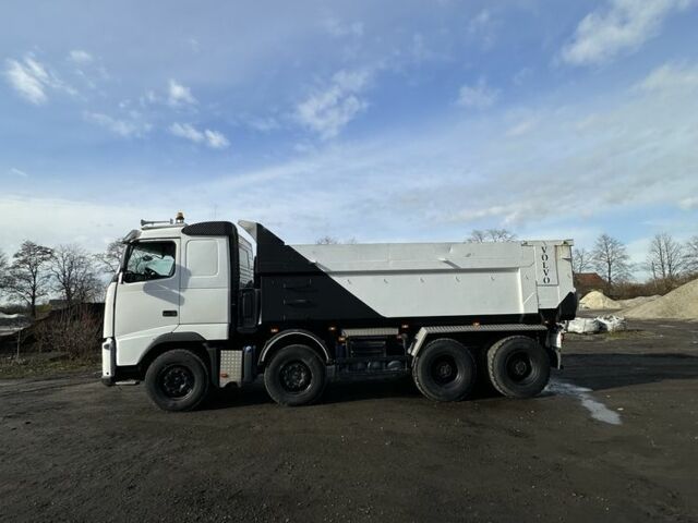 Вольво ФХ, объемом двигателя 0 л и пробегом 0 тыс. км за 67000 $, фото 1 на Automoto.ua