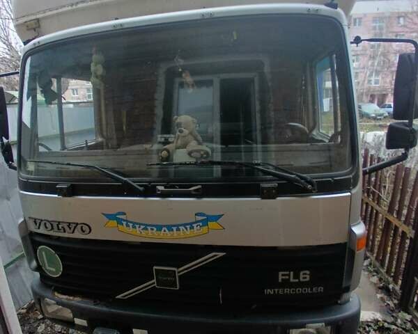 Вольво FL 6, объемом двигателя 5.5 л и пробегом 650 тыс. км за 10000 $, фото 1 на Automoto.ua