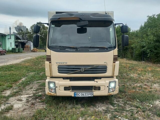 Бежевий Вольво FL 7, об'ємом двигуна 7 л та пробігом 740 тис. км за 15500 $, фото 1 на Automoto.ua