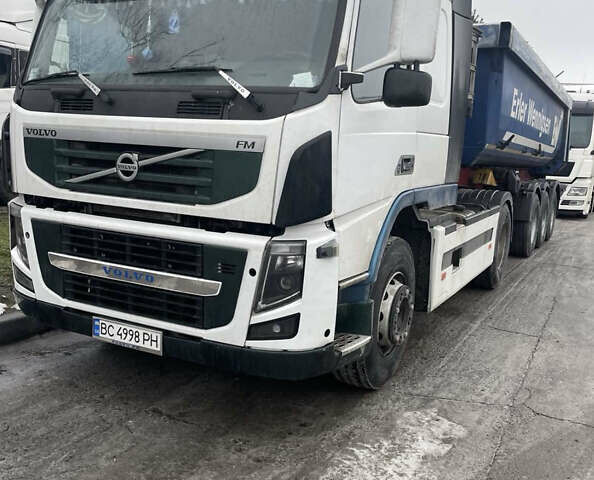 Белый Вольво FM 11, объемом двигателя 10.8 л и пробегом 900 тыс. км за 15500 $, фото 1 на Automoto.ua