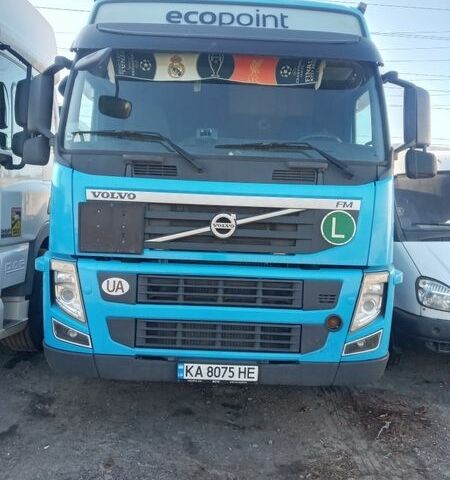 Синий Вольво FM 11, объемом двигателя 10.84 л и пробегом 848 тыс. км за 14000 $, фото 1 на Automoto.ua