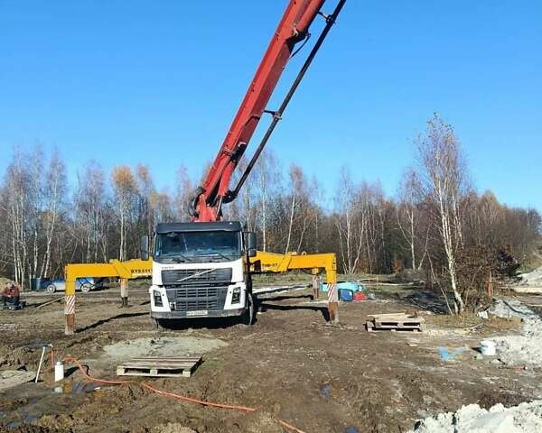 Вольво ФМ 12, об'ємом двигуна 0 л та пробігом 100 тис. км за 99000 $, фото 1 на Automoto.ua