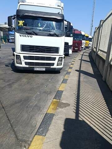 Вольво ФМ 12, объемом двигателя 0 л и пробегом 2 тыс. км за 16000 $, фото 1 на Automoto.ua