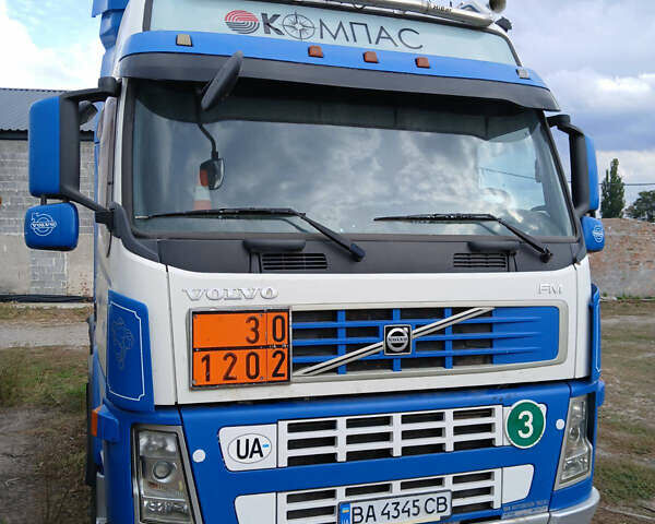 Білий Вольво FM 13, об'ємом двигуна 12.9 л та пробігом 830 тис. км за 9000 $, фото 1 на Automoto.ua