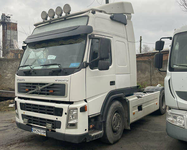 Білий Вольво FM 13, об'ємом двигуна 12.9 л та пробігом 1 тис. км за 12000 $, фото 1 на Automoto.ua