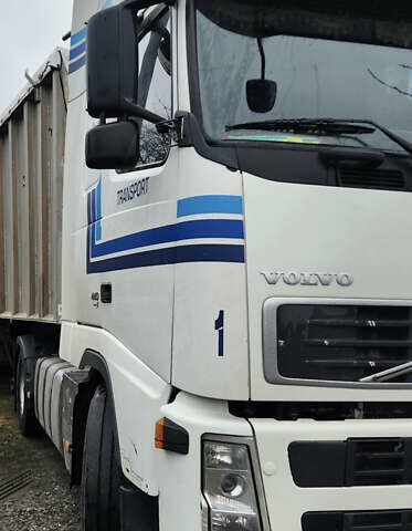 Белый Вольво FM 13, объемом двигателя 12.78 л и пробегом 1 тыс. км за 11500 $, фото 1 на Automoto.ua