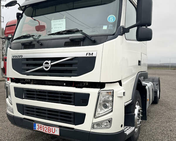 Білий Вольво FM 13, об'ємом двигуна 0 л та пробігом 860 тис. км за 24105 $, фото 1 на Automoto.ua
