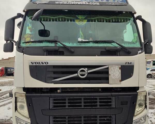 Білий Вольво FM 13, об'ємом двигуна 12.8 л та пробігом 1 тис. км за 15000 $, фото 1 на Automoto.ua