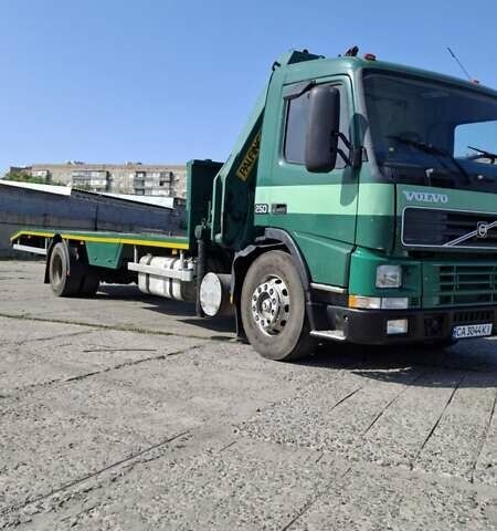 Зеленый Вольво FM 7, объемом двигателя 0 л и пробегом 130 тыс. км за 24000 $, фото 1 на Automoto.ua