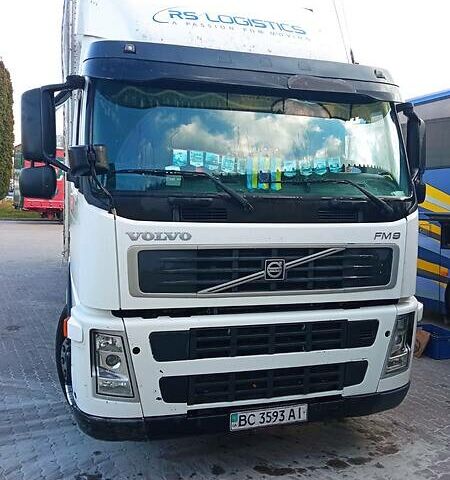 Білий Вольво FM 9, об'ємом двигуна 0 л та пробігом 999 тис. км за 16000 $, фото 1 на Automoto.ua