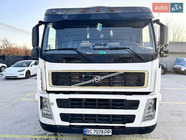 Белый Вольво FM 9, объемом двигателя 0 л и пробегом 900 тыс. км за 8600 $, фото 1 на Automoto.ua