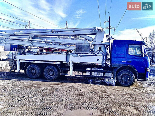 Вольво FM 9, объемом двигателя 12.8 л и пробегом 299 тыс. км за 95000 $, фото 1 на Automoto.ua