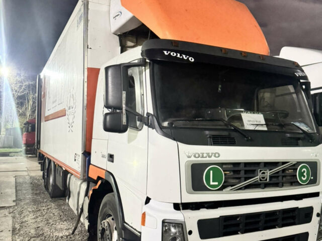 Вольво FM 9, объемом двигателя 0 л и пробегом 1 тыс. км за 25000 $, фото 1 на Automoto.ua