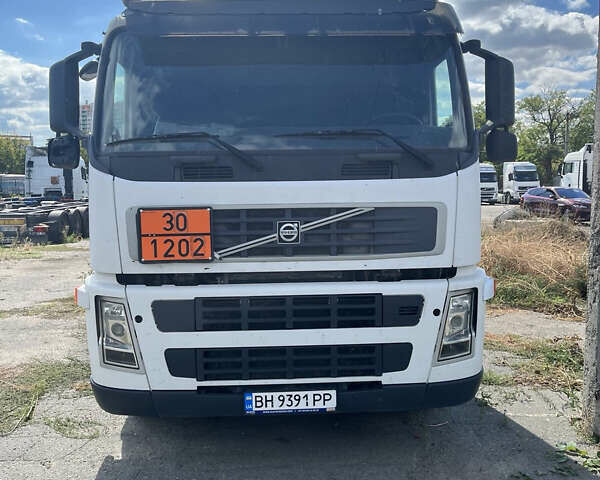 Вольво FM 9, об'ємом двигуна 0 л та пробігом 780 тис. км за 15800 $, фото 1 на Automoto.ua